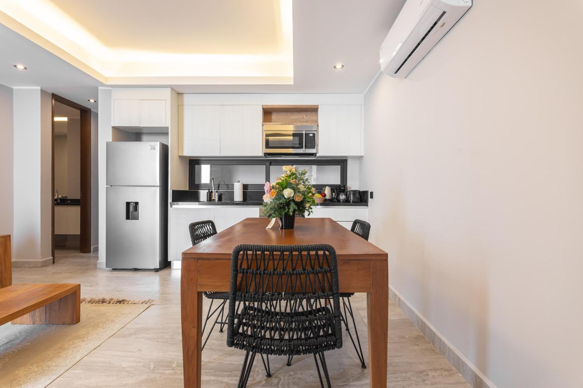 TOH HOUSE  LUXURY APARTMENTS Near 5tv Av Playa del Carmen Exteriör bild